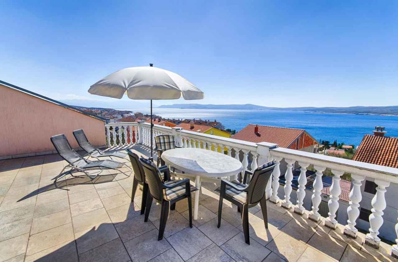 Apartment In Crikvenica 39210 Exterior foto