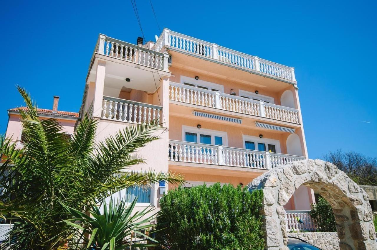 Apartment In Crikvenica 39210 Exterior foto